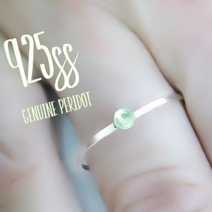 925SS Peridot Solitaire Ring